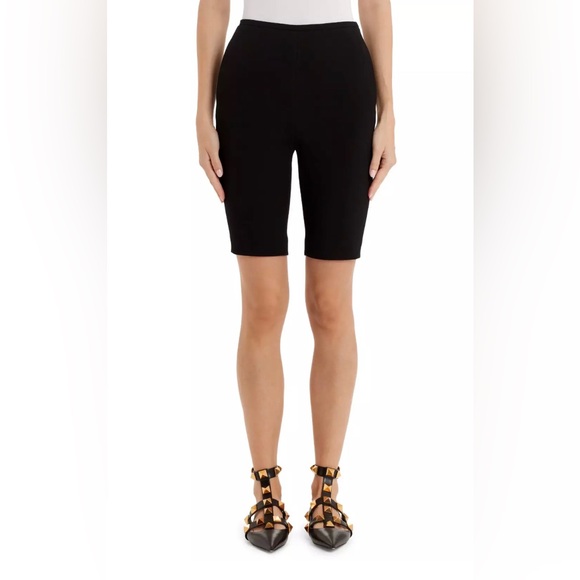 Valentino S/S 21’ Stretch Crepe Wool Silk Bermuda Shorts $1250 Size 36 Resort - Picture 3 of 16